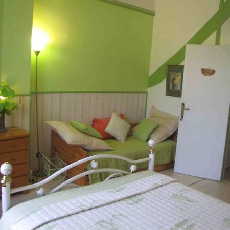 Chambres D'Hotes Les Pensees Douces Auxerre Oda fotoğraf